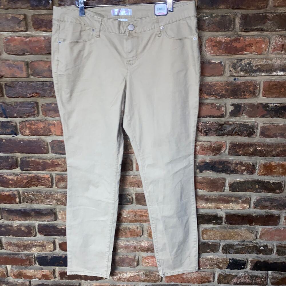 New NWT No Boundaries Tan Khaki Skinny Chino Pants Junior's Size 17